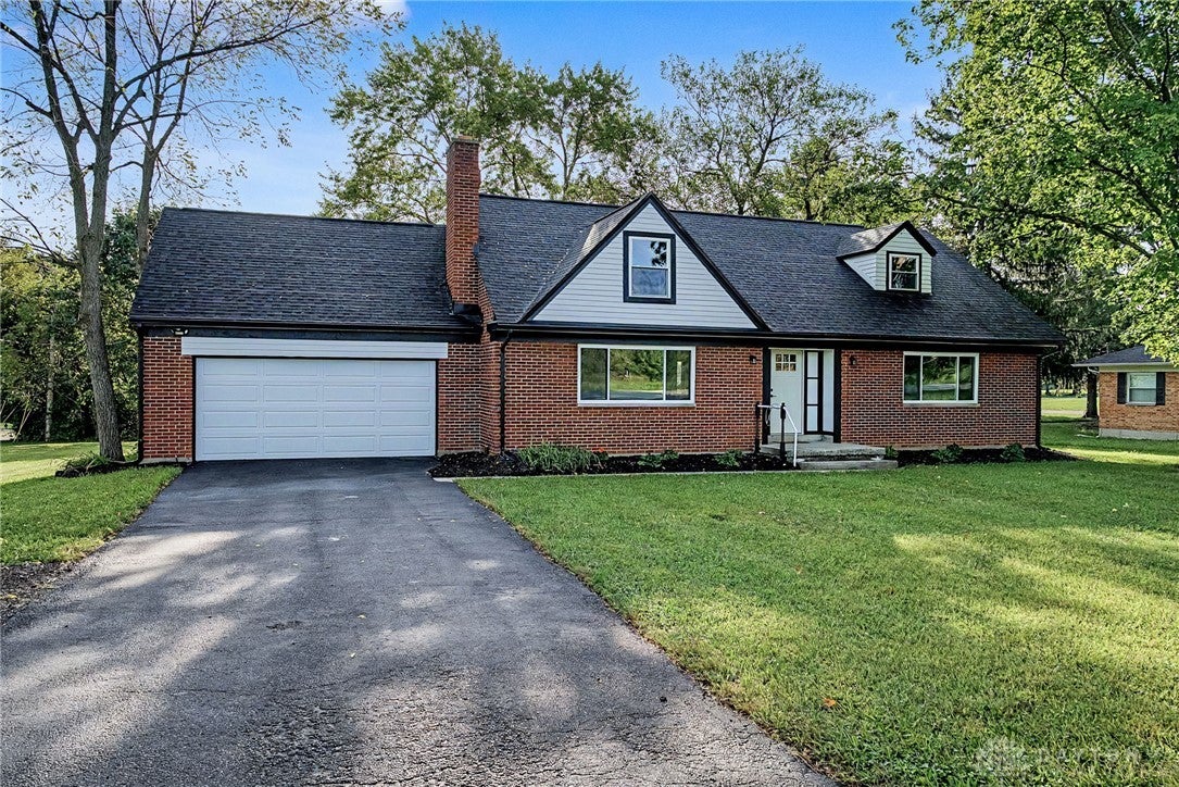 5804 Basore Road Dayton, OH 45415 - Photo 3 of 51 Gallery Image 3