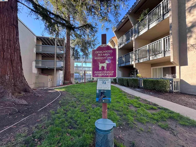 $328,000 | 1087 Murrieta Boulevard, Unit 243, Livermore, CA 94550