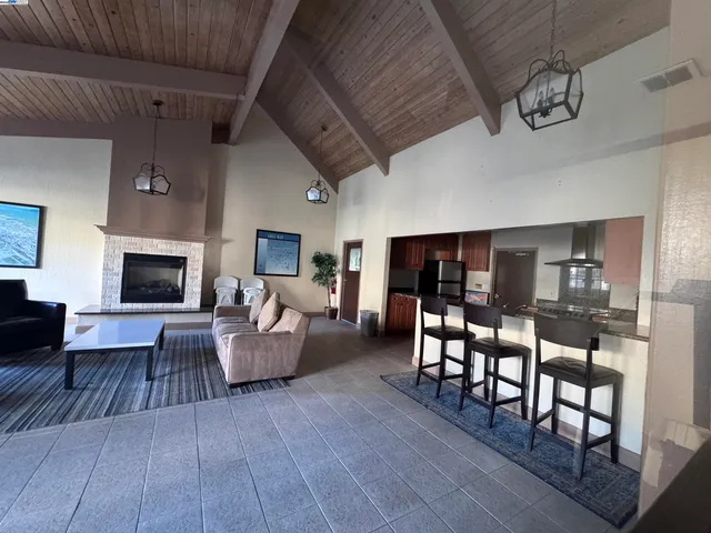 $328,000 | 1087 Murrieta Boulevard, Unit 243, Livermore, CA 94550