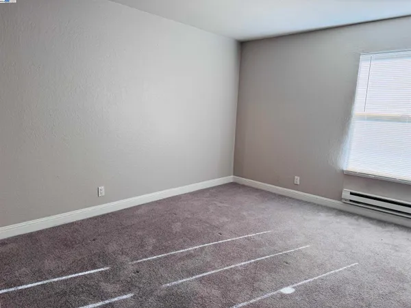 $328,000 | 1087 Murrieta Boulevard, Unit 243, Livermore, CA 94550