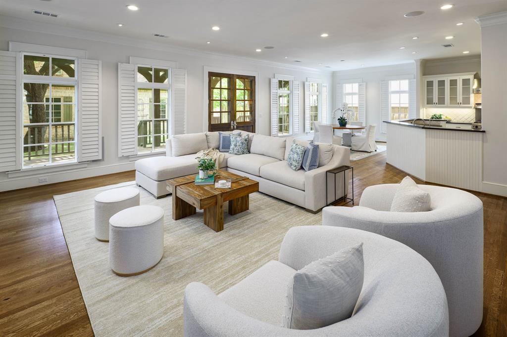 3621 Shenandoah Street Highland Park, TX 75205 - Photo 2 of 26