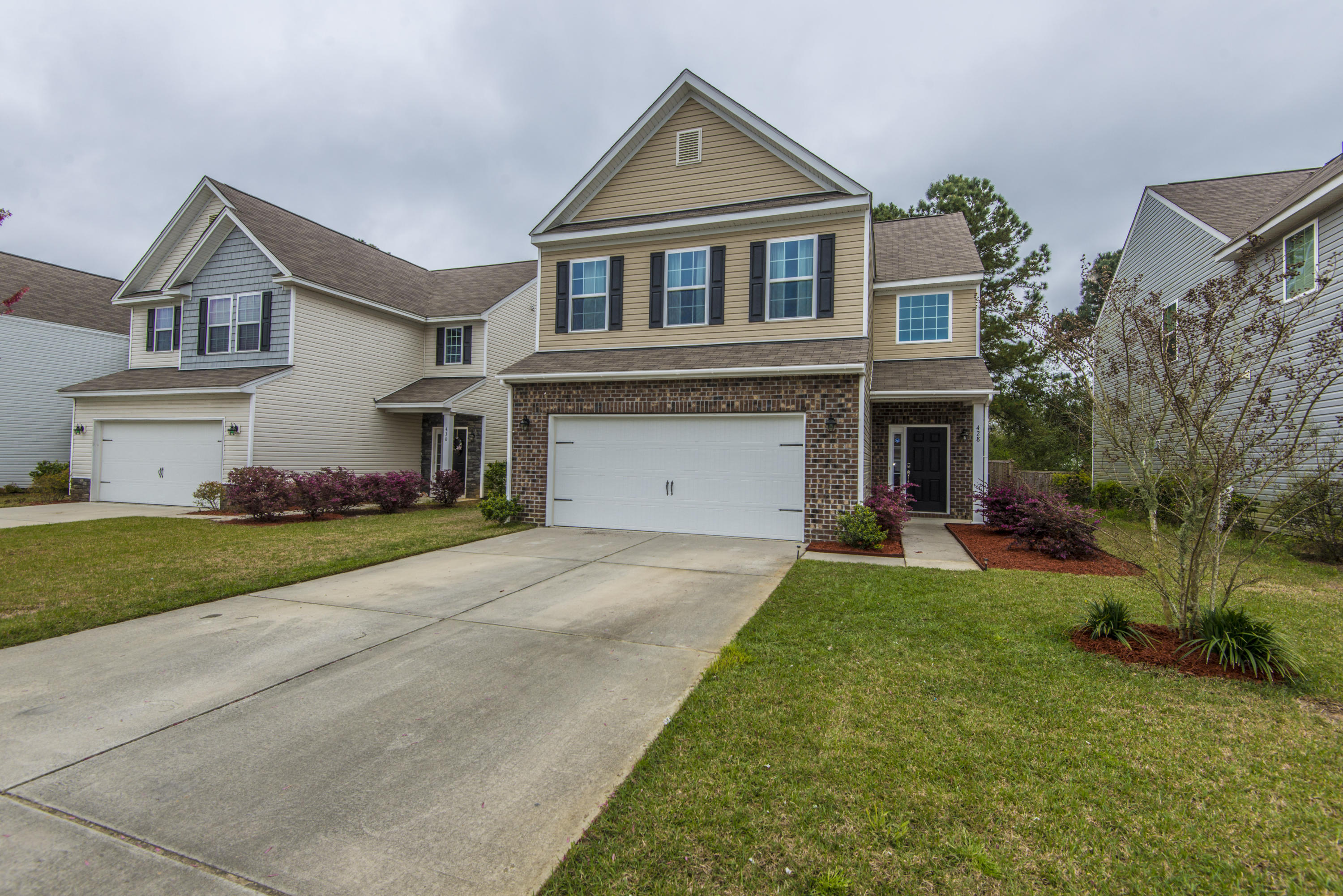 428 Rockville Road Moncks Corner, SC 29461 - Photo 2 of 41 _DSC3935