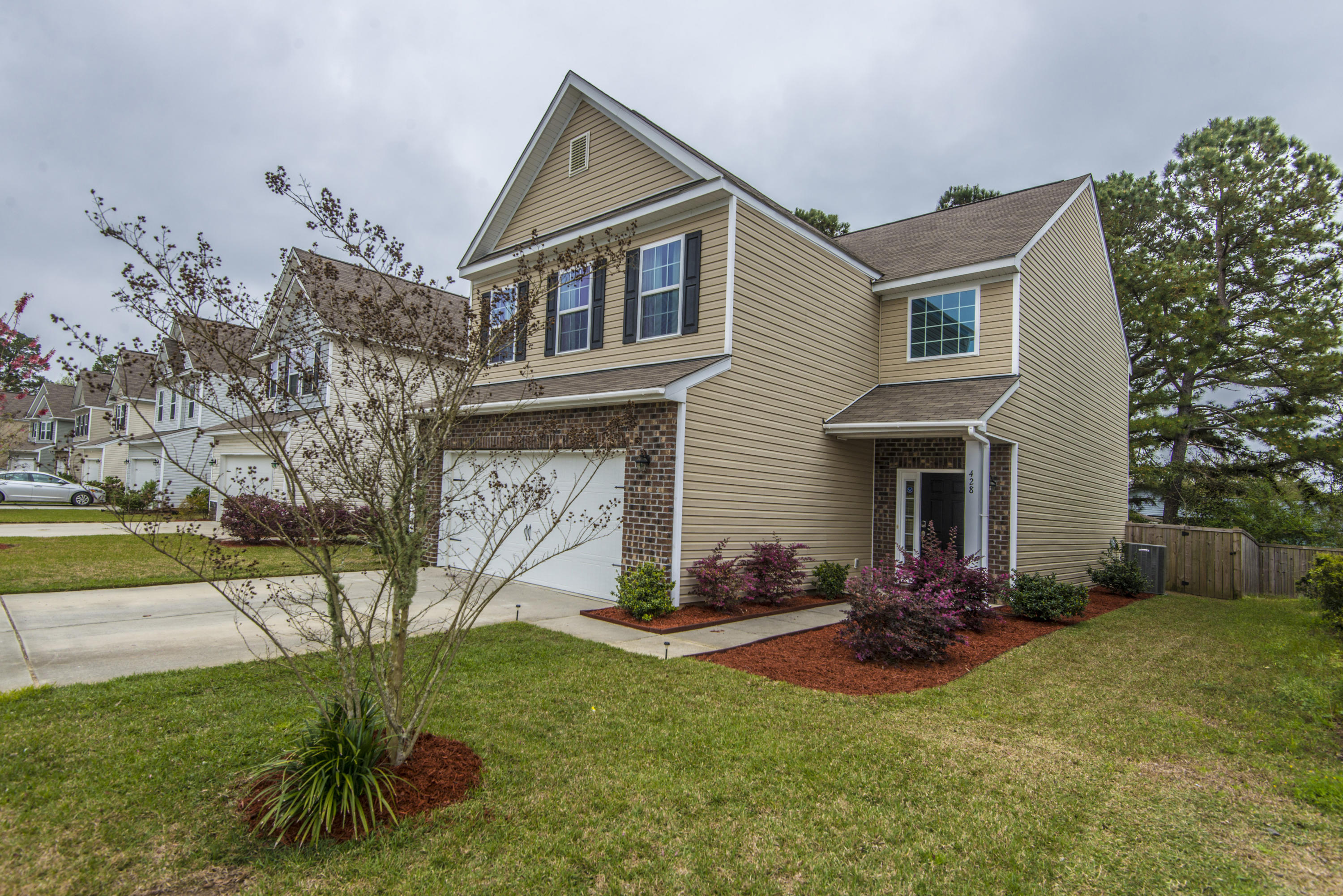 428 Rockville Road Moncks Corner, SC 29461 - Photo 4 of 41 _DSC3940