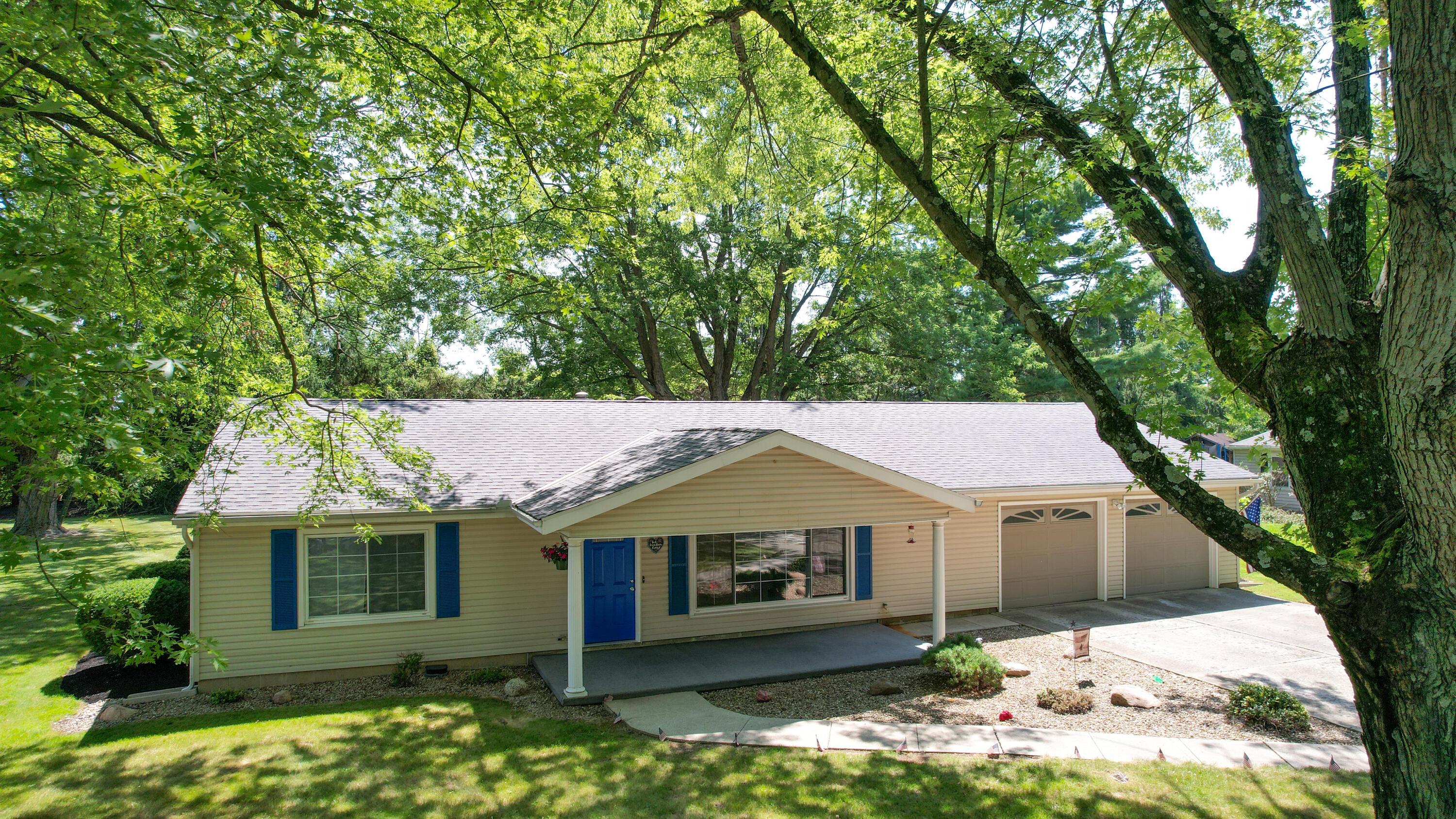 1004 Adare Road Marion, OH 43302 - Photo 2 of 48 DJI_0009