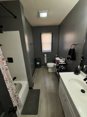 $177,000 | 271-5 North West Avenue, Kankakee, IL 60901