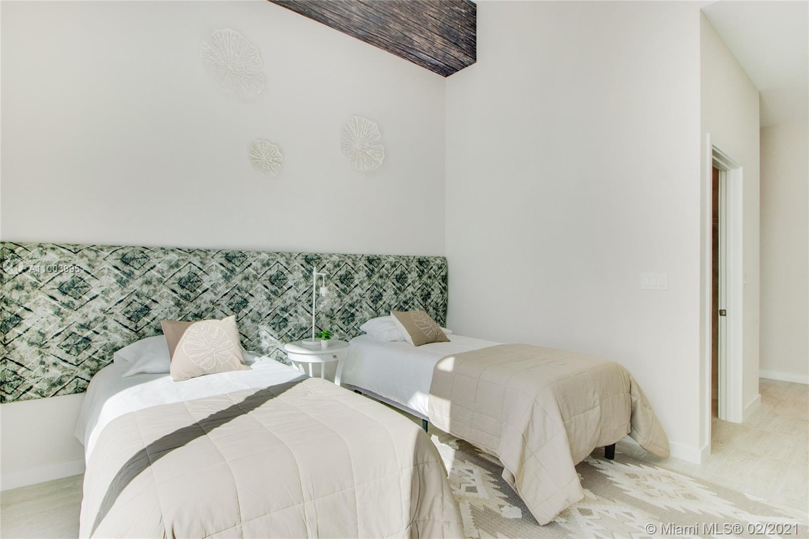 3900 Biscayne Boulevard, Unit N613 Miami, FL 33137 - Photo 10 of 19