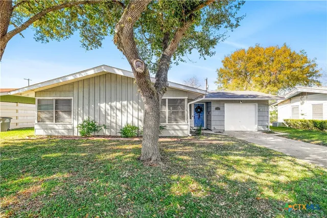 $190,000 | 4805 Lilac Lane, Victoria, TX 77904