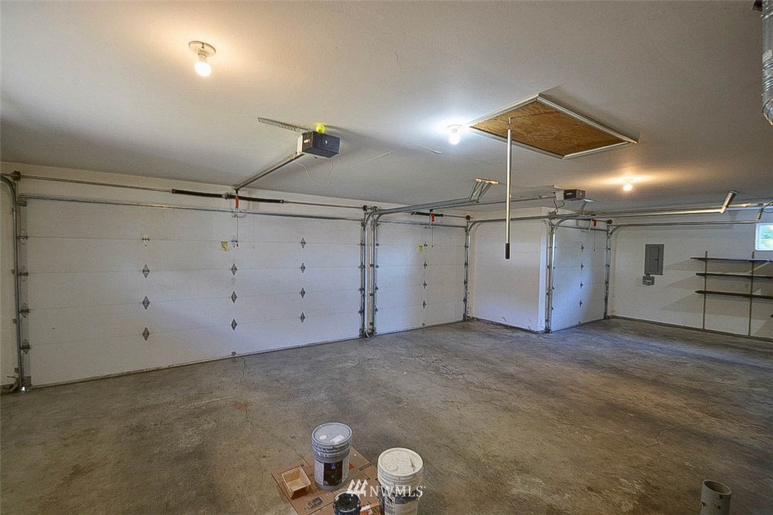 23909 Entwhistle Road East Buckley, WA 98321 - Photo 20 of 40