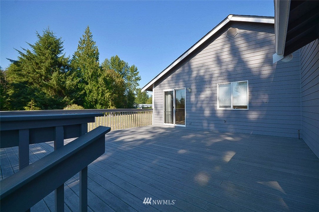 23909 Entwhistle Road East Buckley, WA 98321 - Photo 26 of 40