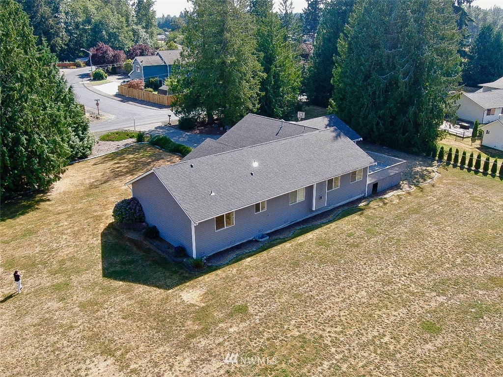 23909 Entwhistle Road East Buckley, WA 98321 - Photo 33 of 40