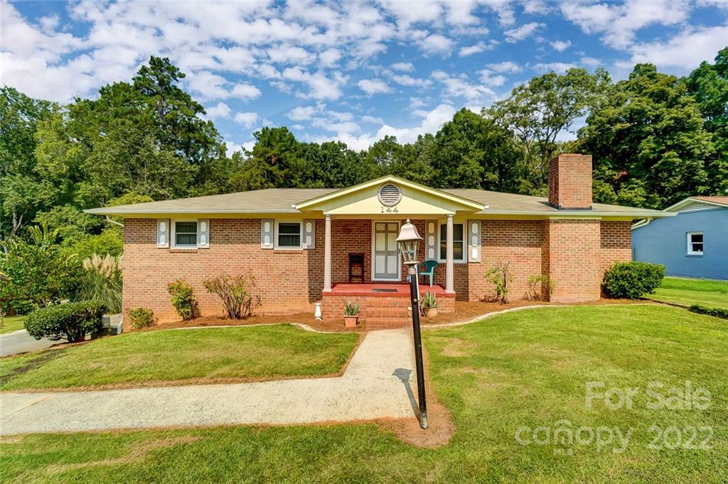 144 Shadowbrook Road Stanley, NC 28164 - Photo 2 of 41 Gallery Image 2