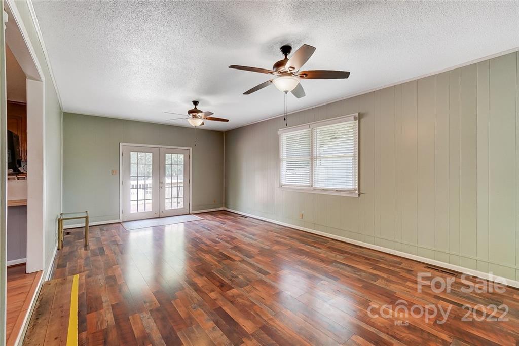 144 Shadowbrook Road Stanley, NC 28164 - Photo 7 of 41 Gallery Image 7