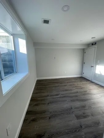 $2,300 | 8 Derby Road, Unit 1A, Watertown, MA 02472