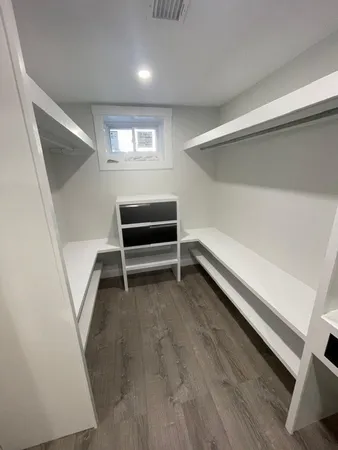 $2,300 | 8 Derby Road, Unit 1A, Watertown, MA 02472