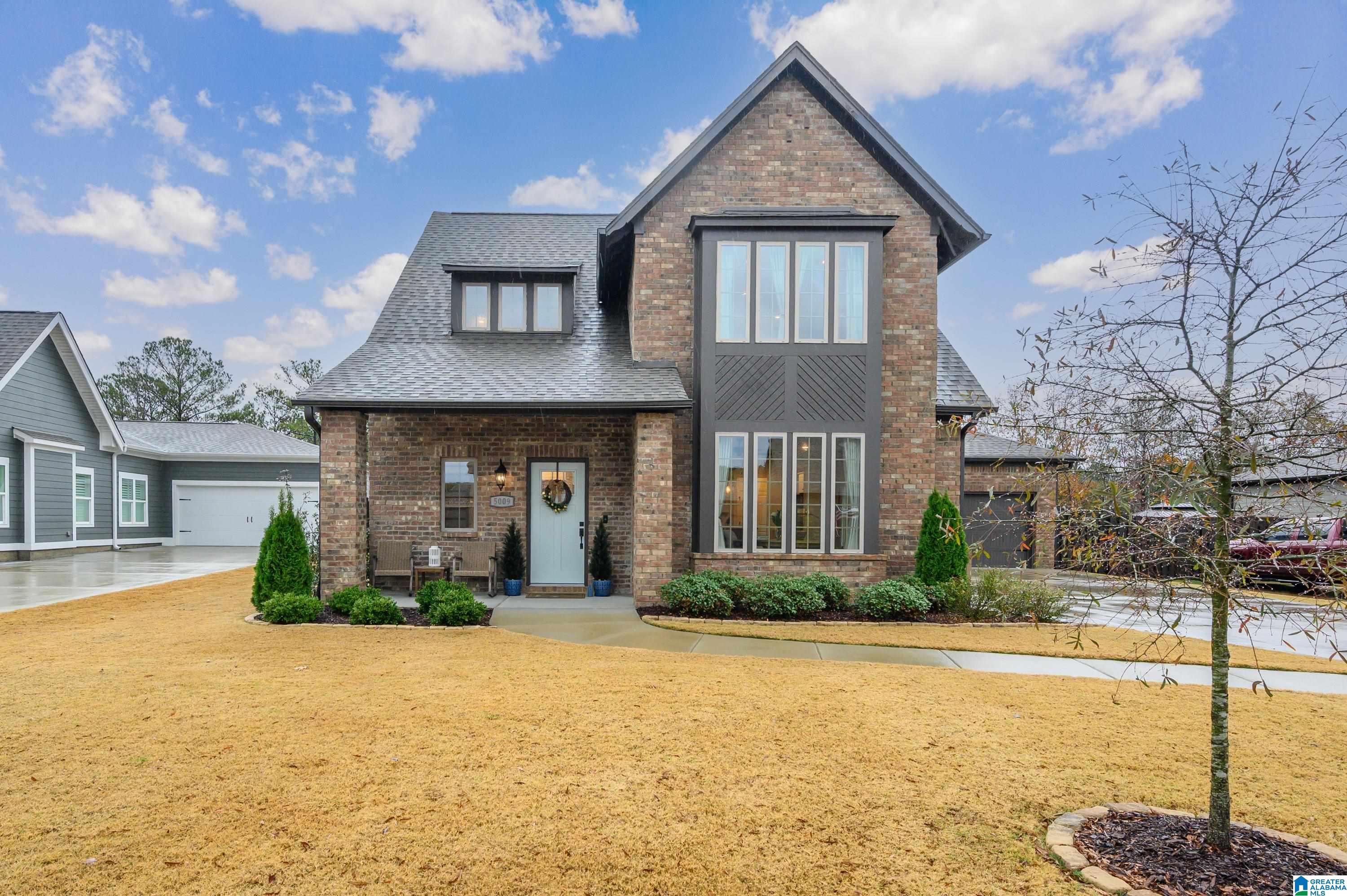 5009 Simms Ridge Pelham, AL 35124 - Photo 2 of 60