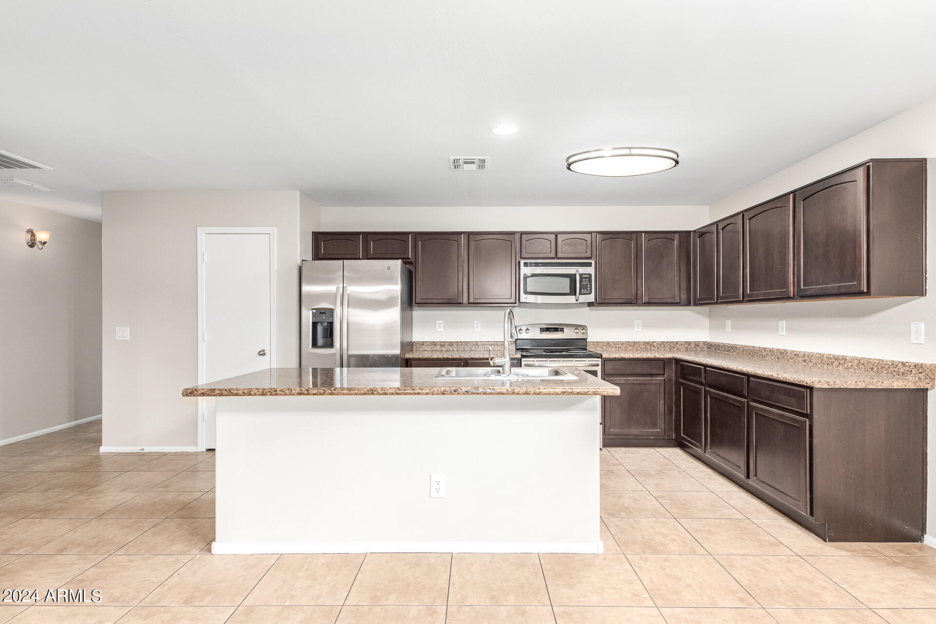 8746 West Payson Road Tolleson, AZ 85353 - Photo 12 of 41 0013-12 - Payson