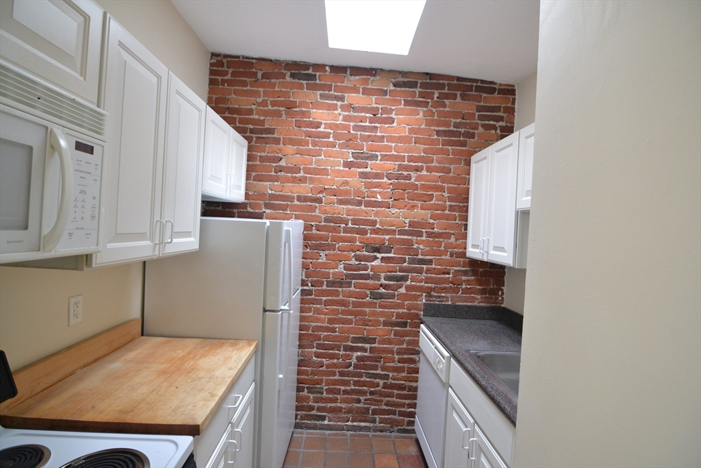 67 St Germain Street, Unit 127 Boston, MA 02115 - Photo 6 of 12