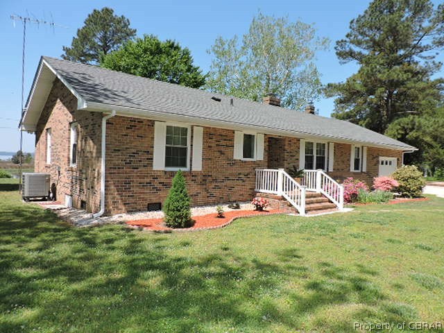4063 Aberdeen Creek Road Gloucester, VA 23061 - Photo 7 of 31 FRONT VIEW