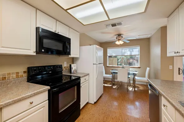 $379,999 | 2841 Hotchkiss Court, Cameron Park, CA 95682