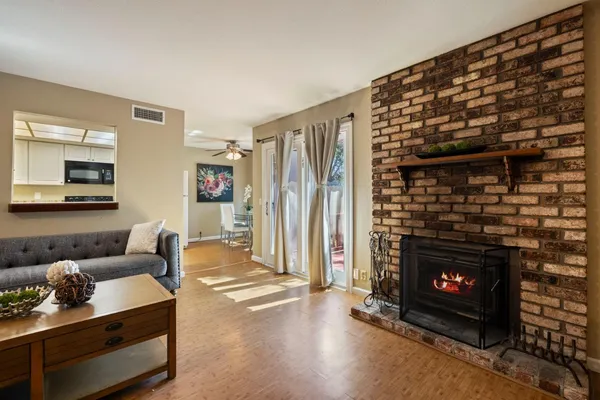 $379,999 | 2841 Hotchkiss Court, Cameron Park, CA 95682