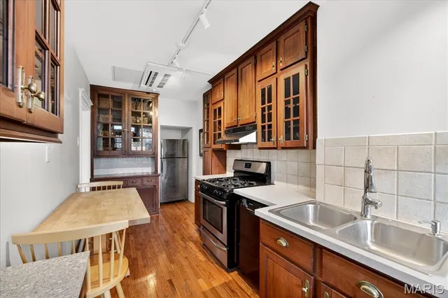 $340,000 | 6328 Northwood Avenue, Unit 3W, St. Louis, MO 63105