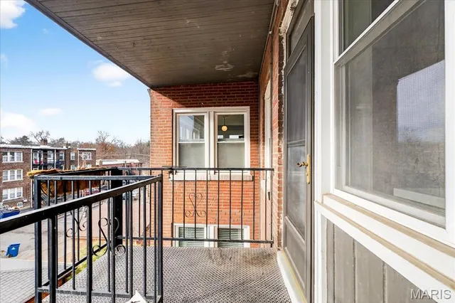 $340,000 | 6328 Northwood Avenue, Unit 3W, St. Louis, MO 63105