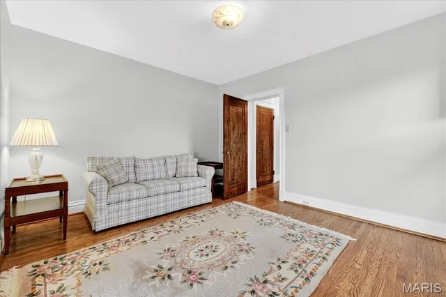 $340,000 | 6328 Northwood Avenue, Unit 3W, St. Louis, MO 63105