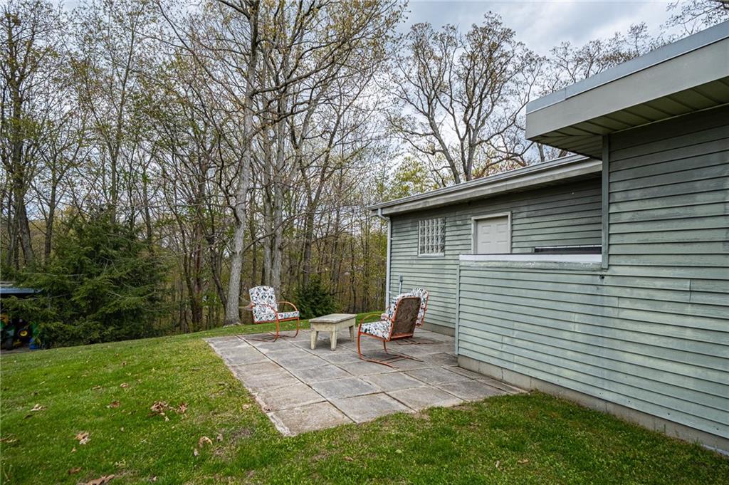 718 Big Knob Road Rochester, PA 15074 - Photo 17 of 25