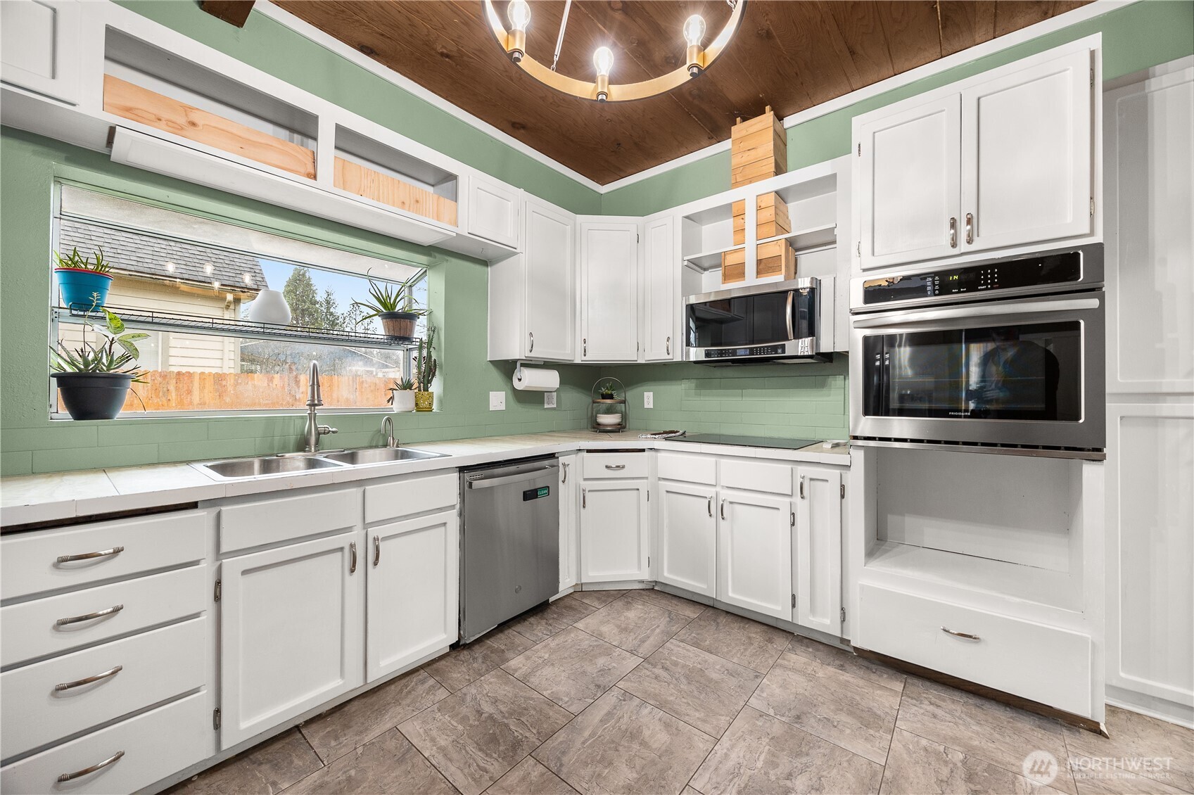 111 Cedar Avenue, Unit 1 Sultan, WA 98294 - Photo 11 of 31