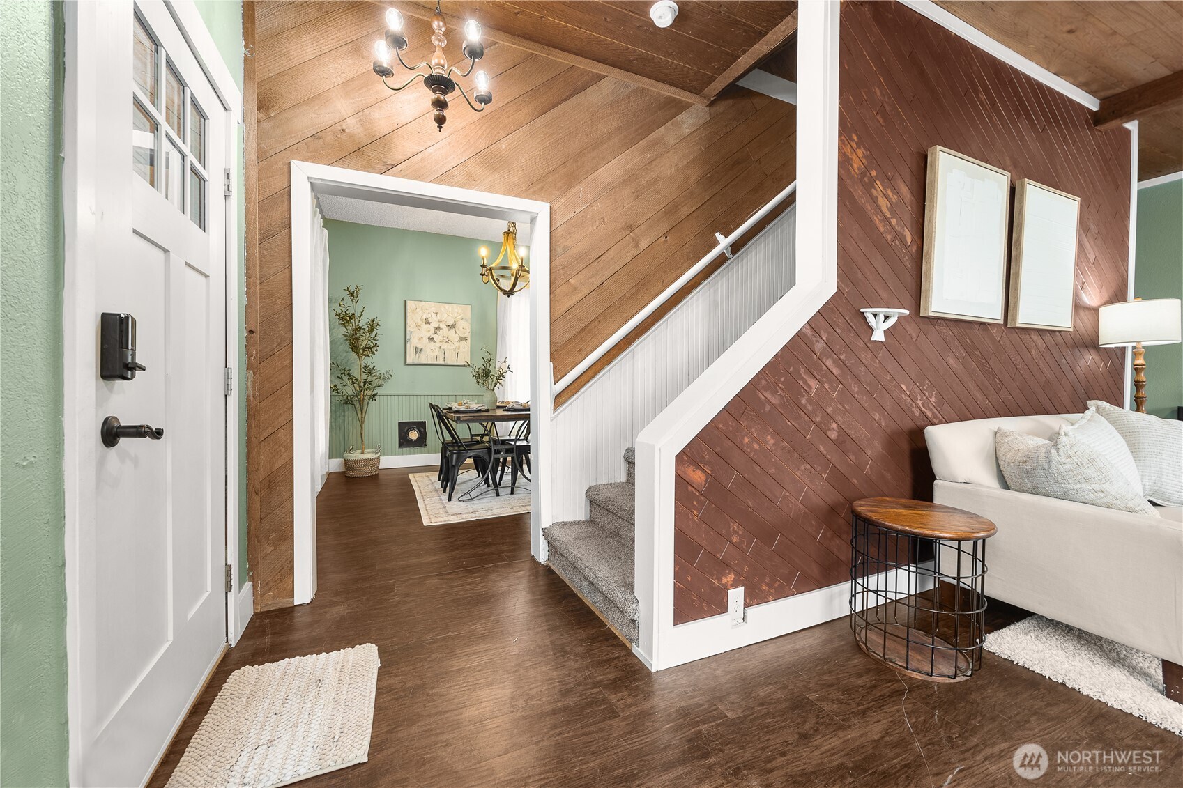 111 Cedar Avenue, Unit 1 Sultan, WA 98294 - Photo 3 of 31