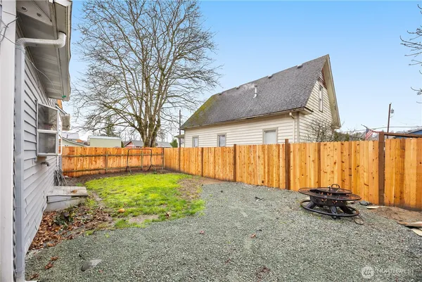 $489,999 | 111 Cedar Avenue, Unit 1, Sultan, WA 98294