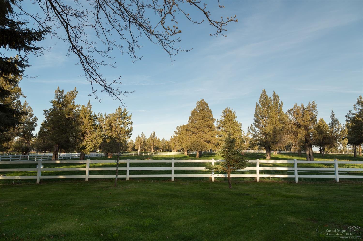 7408 Southwest 77th Street Redmond, OR 97756 - Photo 18 of 25 Additional Photo