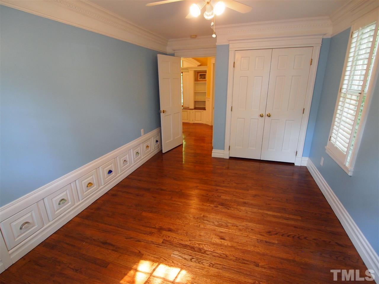 724 Rosemont Avenue Raleigh, NC 27607 - Photo 13 of 24