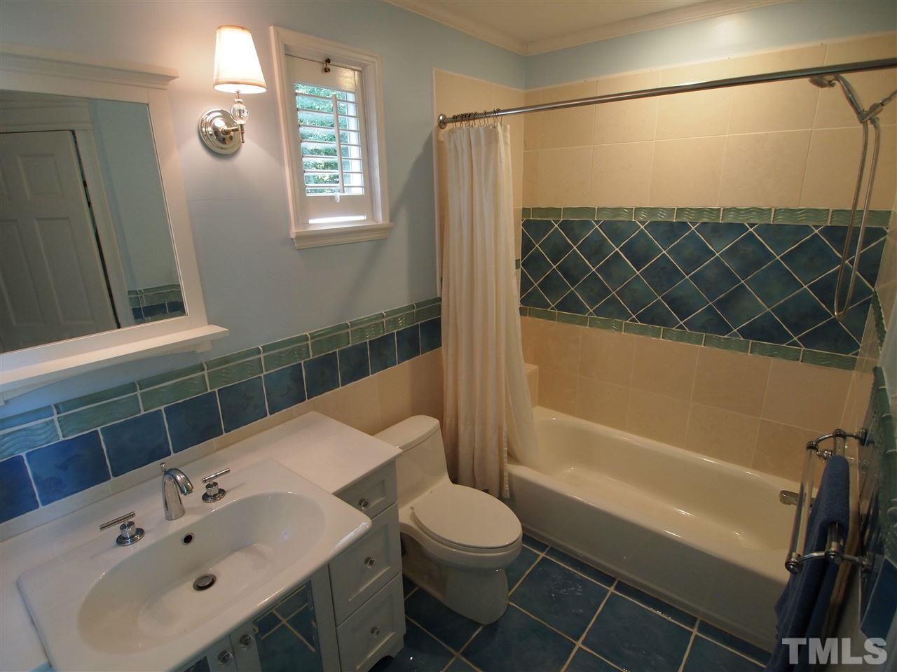 724 Rosemont Avenue Raleigh, NC 27607 - Photo 14 of 24