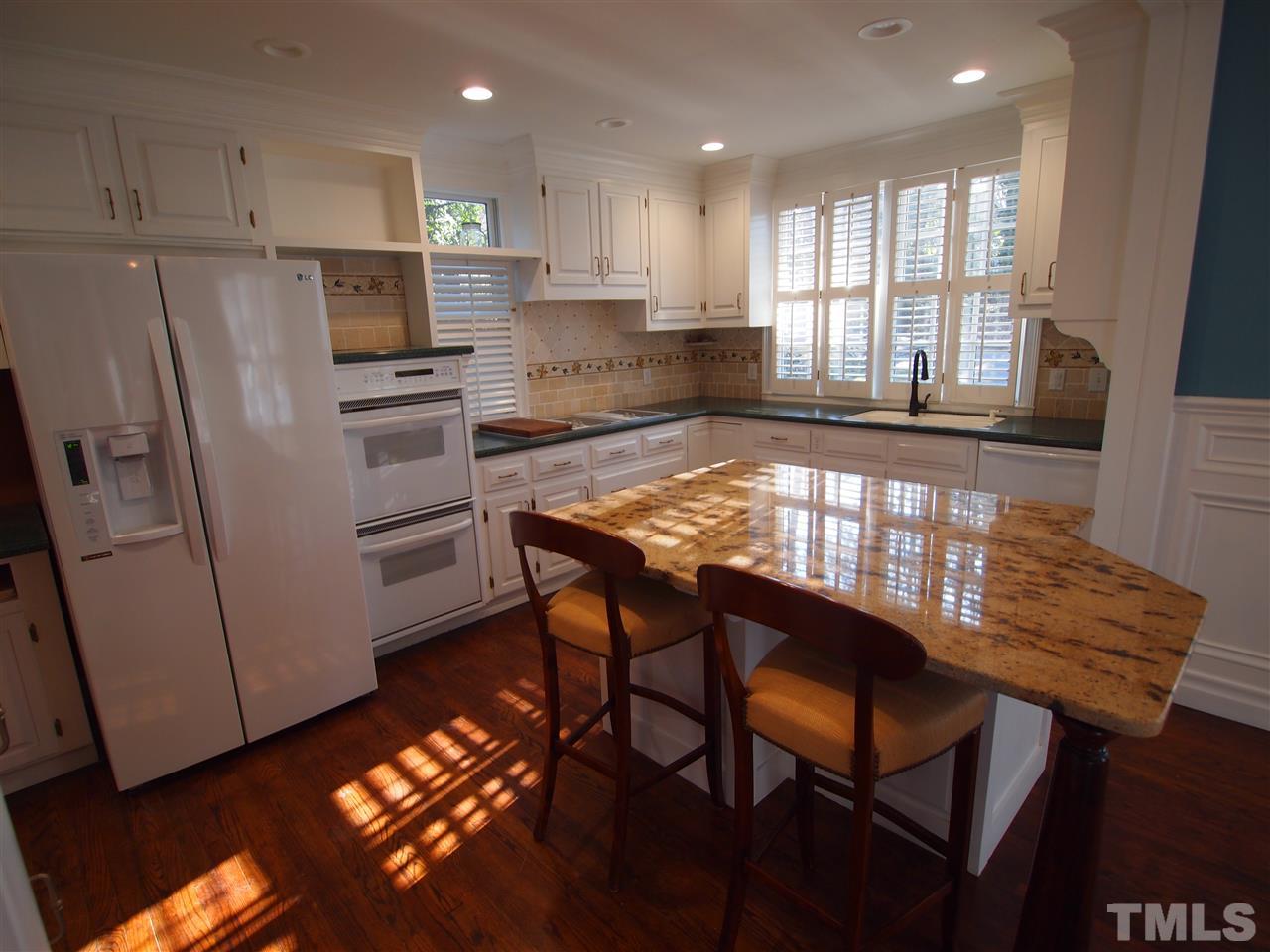 724 Rosemont Avenue Raleigh, NC 27607 - Photo 8 of 24