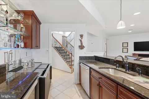 $2,899,000 | 16076 Berlin Turnpike, Purcellville, VA 20132