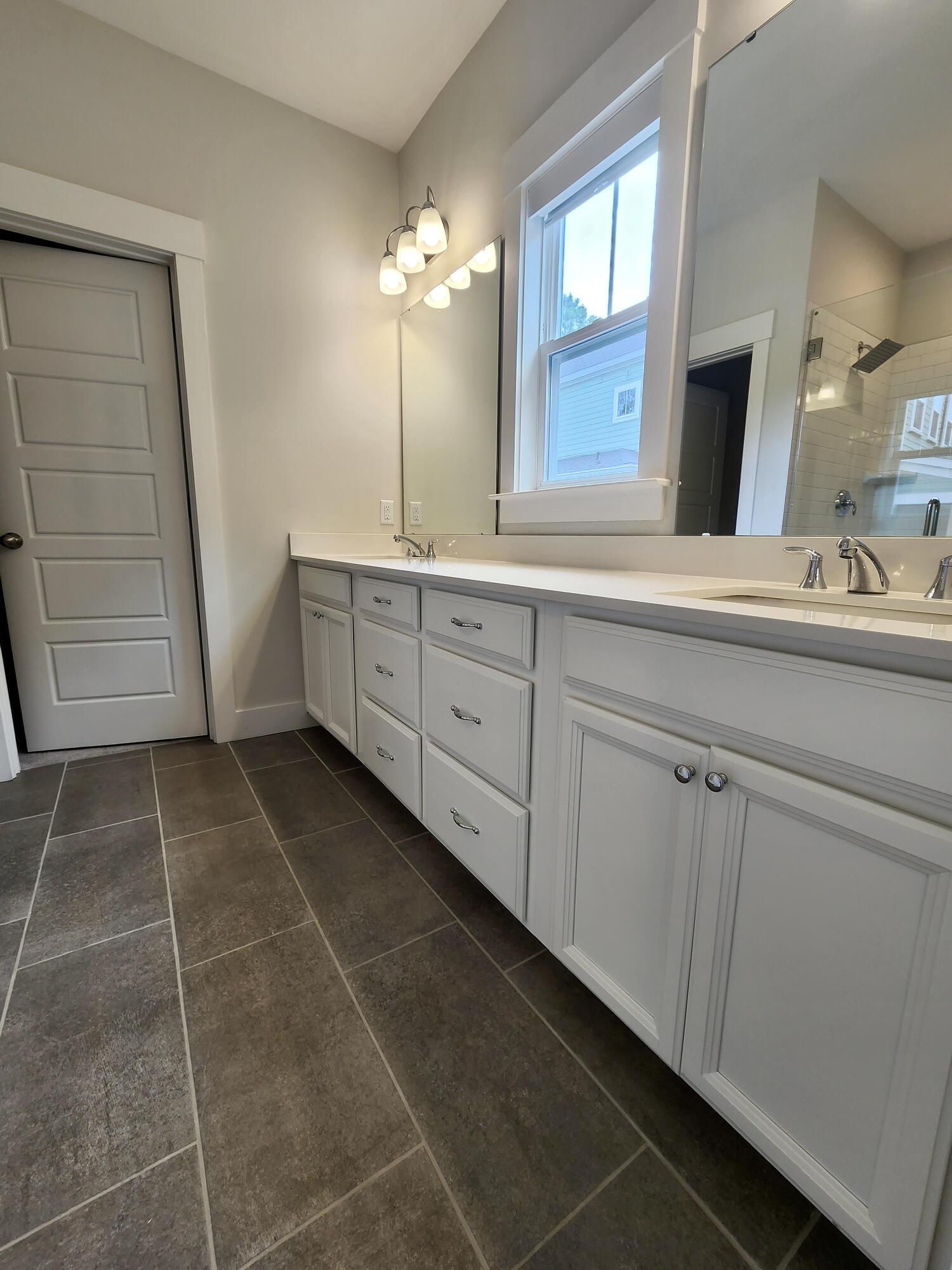 1278 Max Lane Mount Pleasant, SC 29466 - Photo 18 of 29 20220621_114143