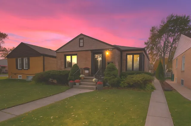 $550,000 | 8206 Keeler Avenue, Skokie, IL 60076