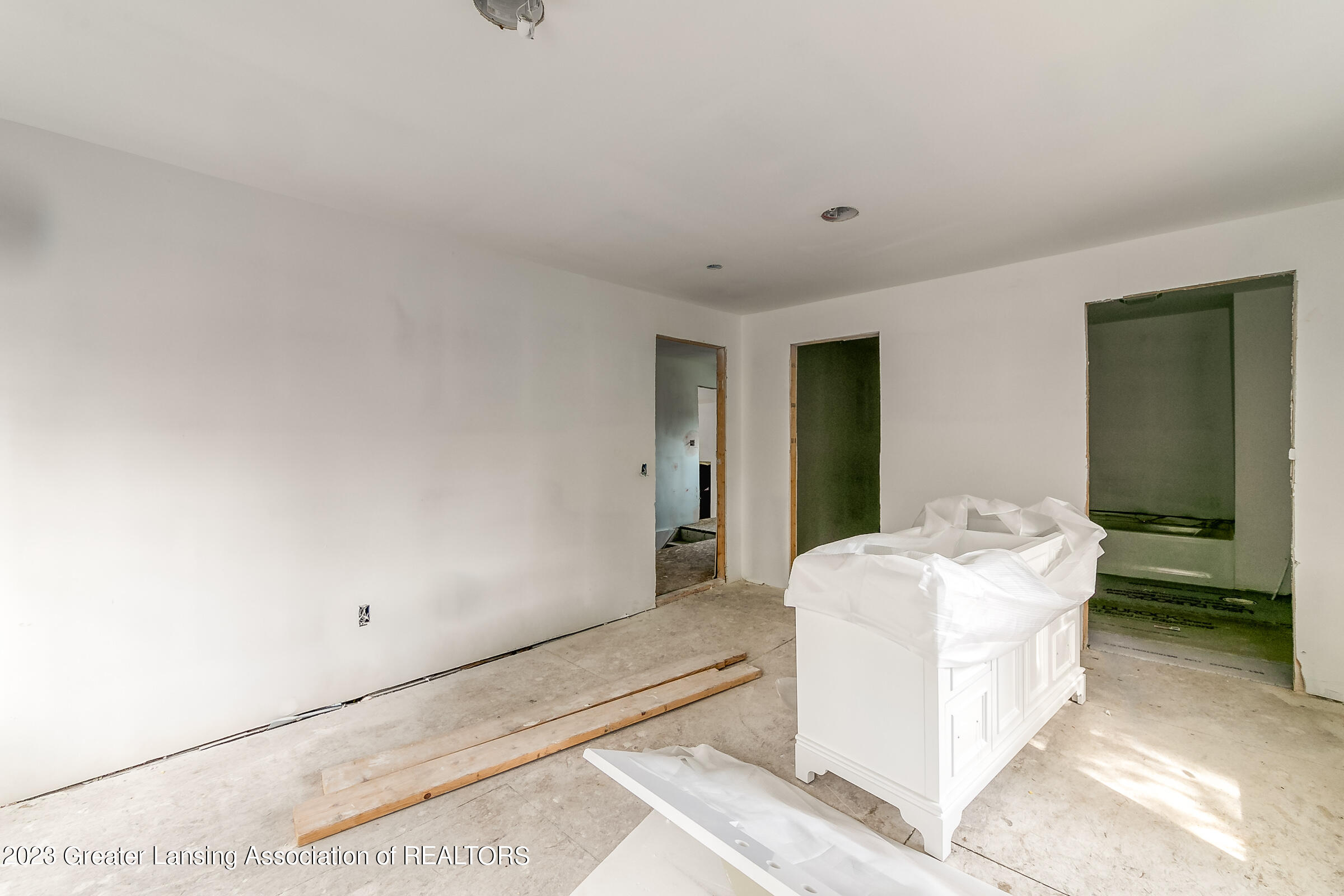 4344 Hulett Road Okemos, MI 48864 - Photo 42 of 48 4344 Hulett rd_55_28