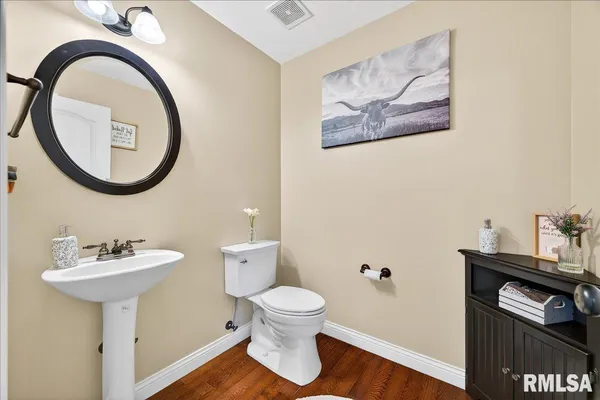 $449,900 | 4012 West Hearthwood Drive, Dunlap, IL 61525