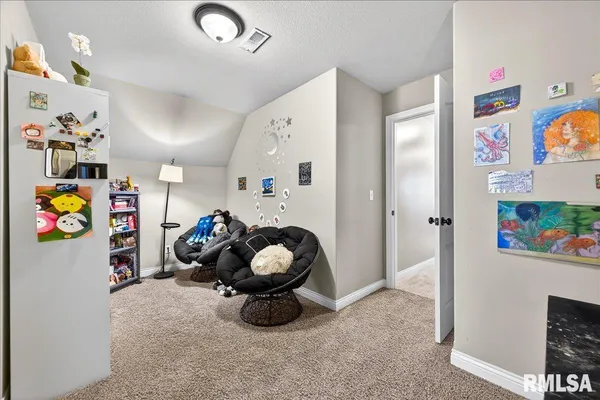 $449,900 | 4012 West Hearthwood Drive, Dunlap, IL 61525