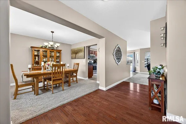 $449,900 | 4012 West Hearthwood Drive, Dunlap, IL 61525