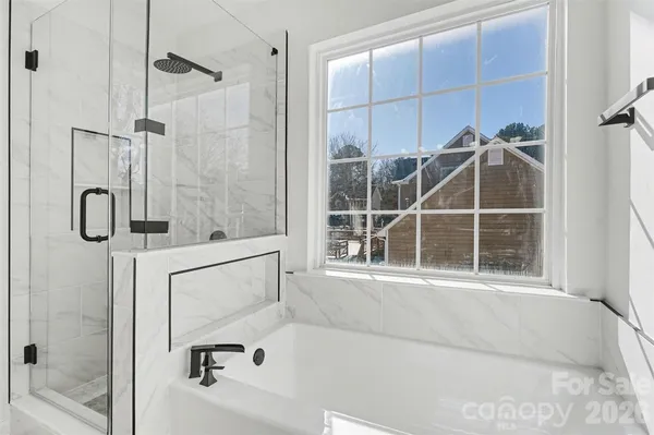 $389,000 | 8106 Castlemaine Drive, Matthews, NC 28104