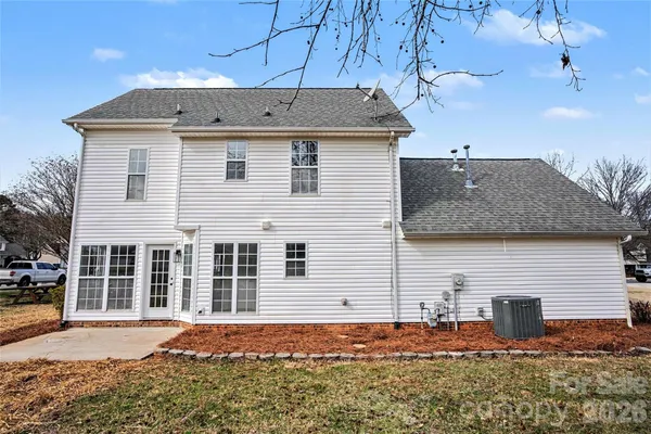 $389,000 | 8106 Castlemaine Drive, Matthews, NC 28104