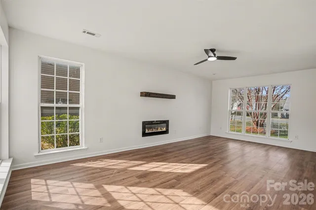 $409,000 | 8106 Castlemaine Drive, Matthews, NC 28104