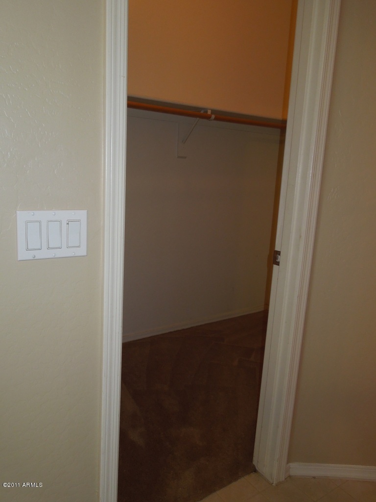 7026 West Beverly Road Laveen, AZ 85339 - Photo 15 of 24 15_WalkInCloset