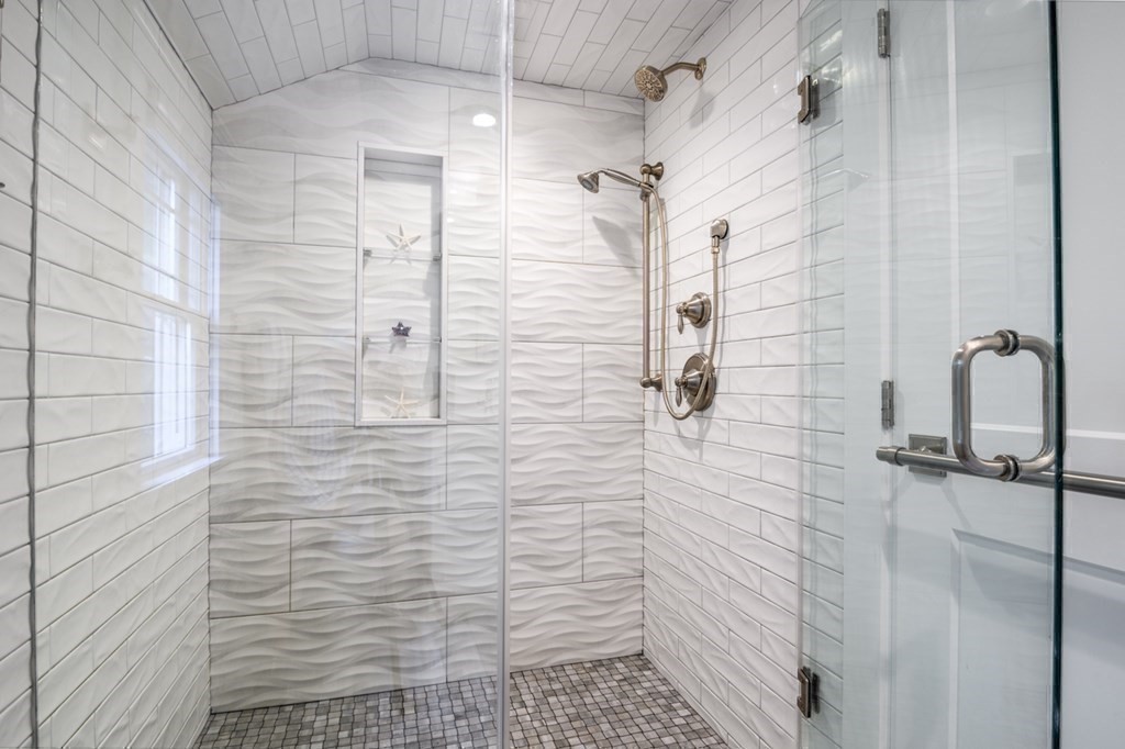 35 Hilltop Road Ipswich, MA 01938 - Photo 34 of 42 Gallery Image 34