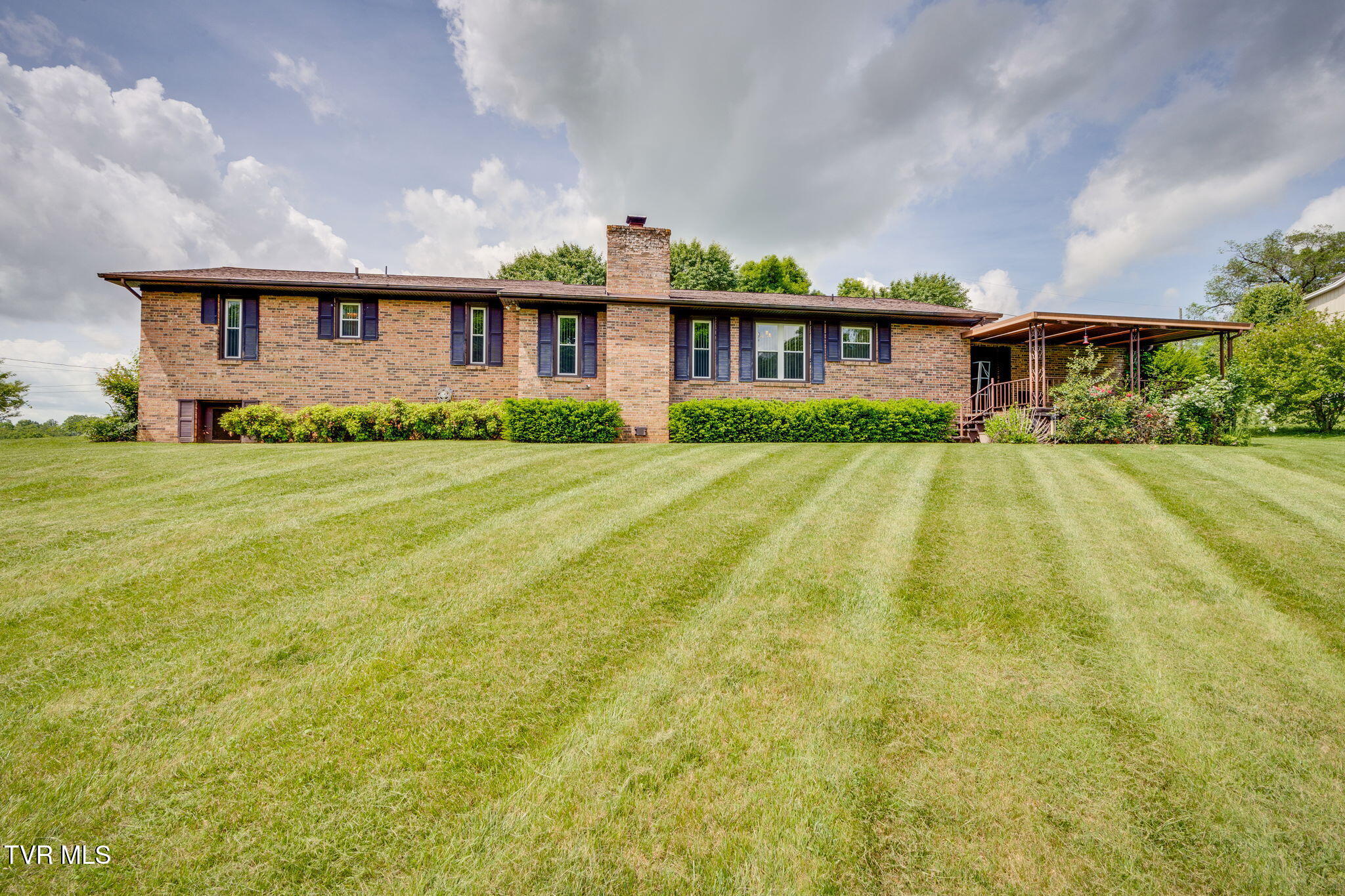 129 Pinecrest Road Kingsport, TN 37660 - Photo 24 of 25 024