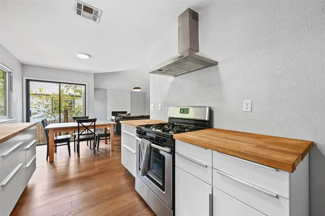 $335,000 | 12024 Thompkins Drive, Austin, TX 78753