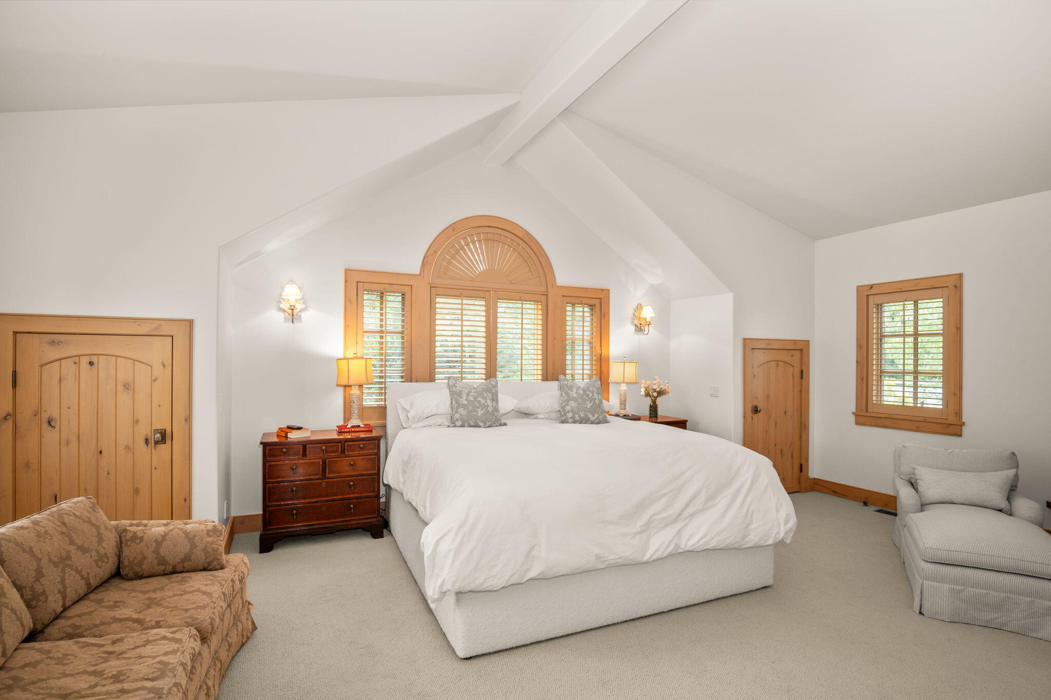 7 Rose Court Sun Valley, ID 83353 - Photo 29 of 48 Upstairs Primary Suite